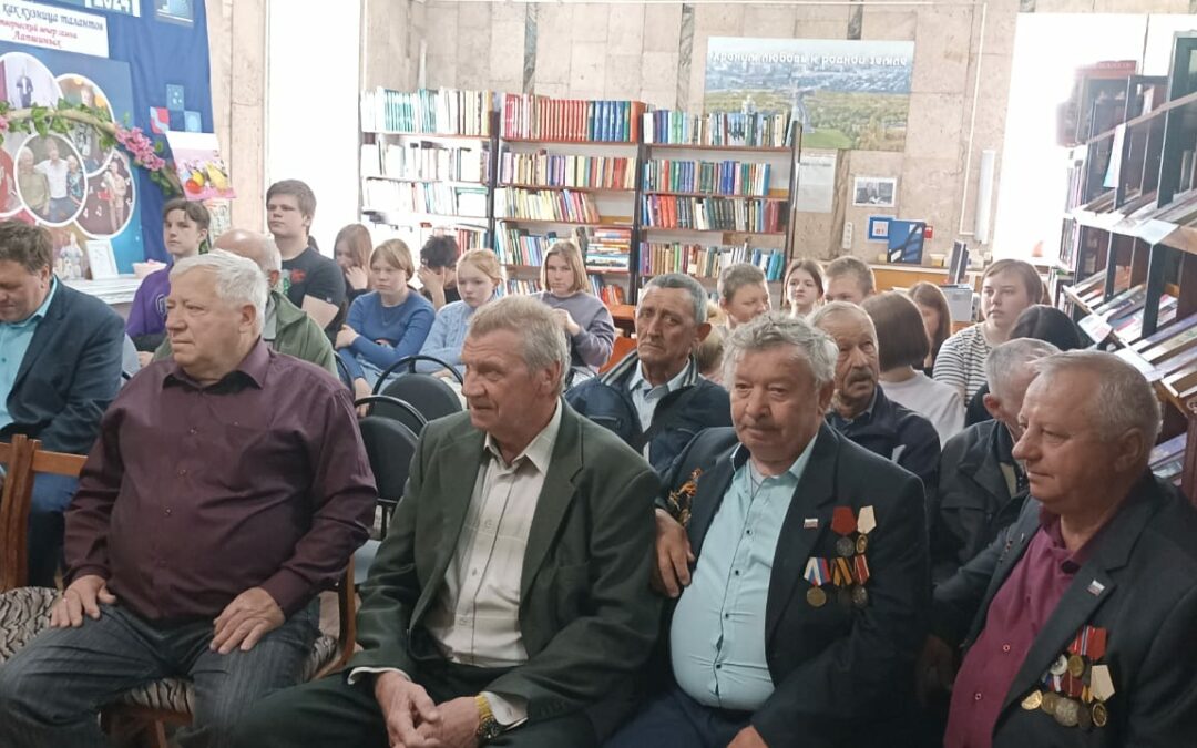 В Елани почтили память героев-чернобыльцев